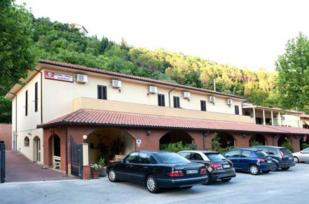 Albergo Magrini Della Genga Genga  Ngoại thất bức ảnh